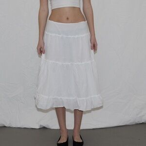 Vintage 80s white tiered midi skirt size medium bob mackie